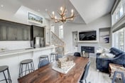 Panoramic Mountain Views, BBQ and Outdoor Patio