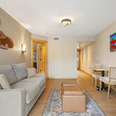 1 BR Suite w/ Balcony, Fireplace & Hot Pools