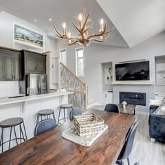 Panoramic Mountain Views, BBQ and Outdoor Patio