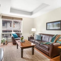 Canmore Escape | King Bed, Pool & Hot Tub