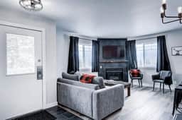 Mountain View Condo and Banff National Park Pass - Image 2