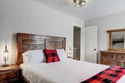 Mountain View Condo Near Banff & Canmore - Image 5