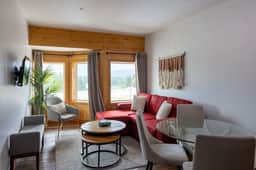 Suite 7 at The Gem | Mountain Stay Near Banff - Image 2