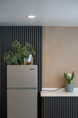 The Jade Suite | Stylish 2BR at The Gem - Image 5