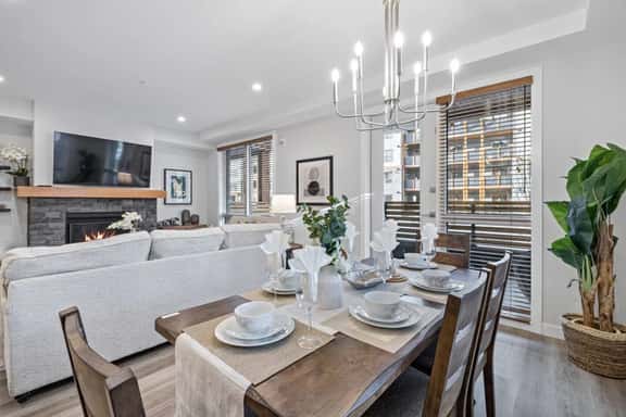 Brand New Luxury Condo - Image 1