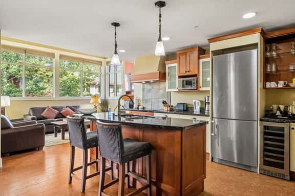 Stylish Rockies Escape | King Suite, Patio - Image 1