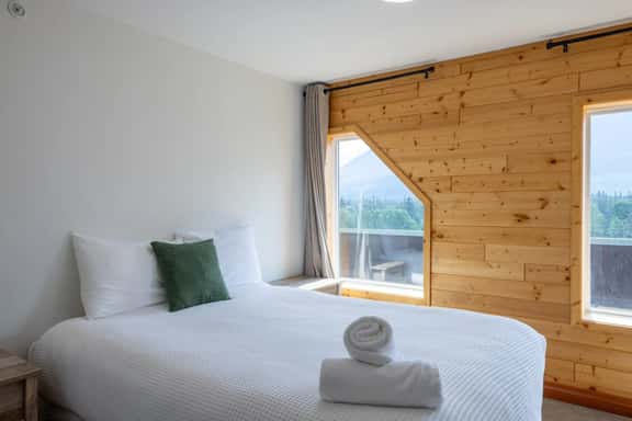 Suite 3 at The Gem | Modern 2BR | Sleeps 6 - Image 1