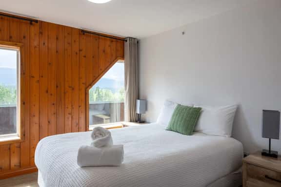 Suite 6 at The Gem | Bright & Modern 2BR - Image 1