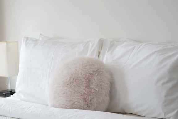 Suite 8 at The Gem | Scenic Canmore Getaway - Image 1