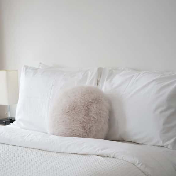 Suite 8 at The Gem | Scenic Canmore Getaway - Image 1