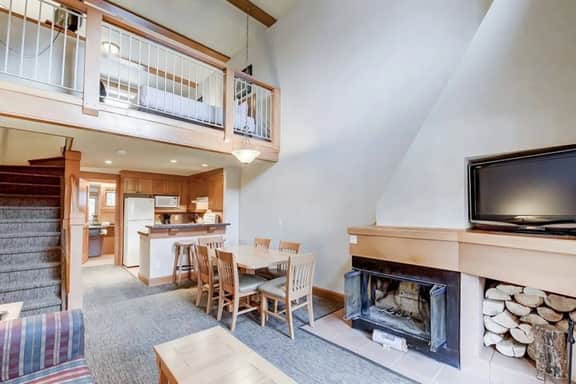 EPIC Hot Pools w/MTN Views-Perfect for Families - Image 2