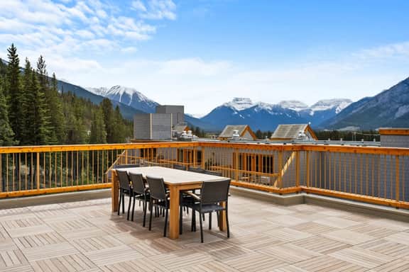 Spacious 4BR Family Condo - Image 3