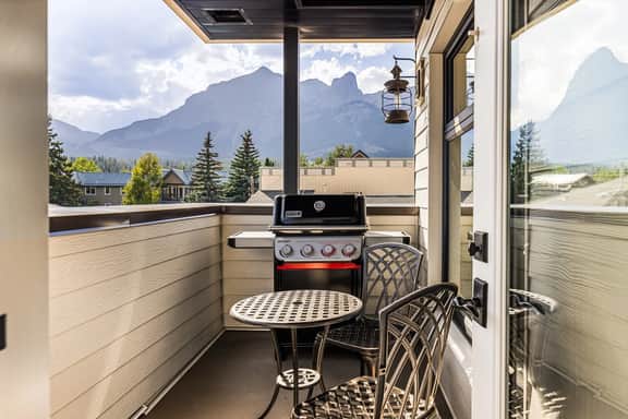 Rocky Mountain Hideaway | Sauna + Fire Pits - Image 5