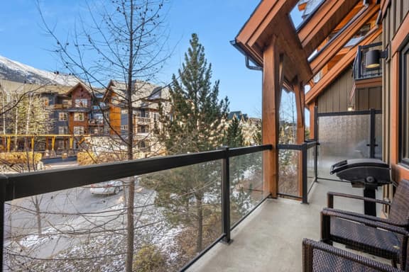 Elegant Mountain Retreat | Pool and Hot Tub - Image 1